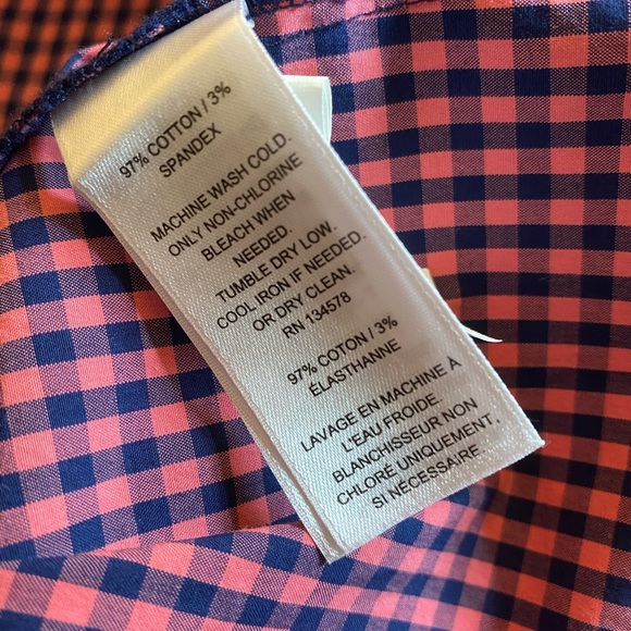 Vineyard Vines button down - Picture 4 of 4